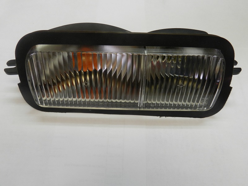 Подфарник 21214 передний левый БЕЛЫЙ Н.О.  21214-3712011-01