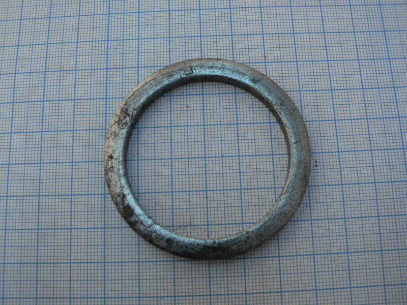 Кольцо 2108 стопорное шестерни 2-ой передачи.