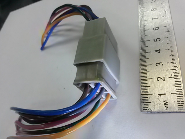 Колодка  6-контак. 6,3мм (в сборе с проводом 0,75мм кв.)(МАМА+ПАПА) 9095/9011СБ