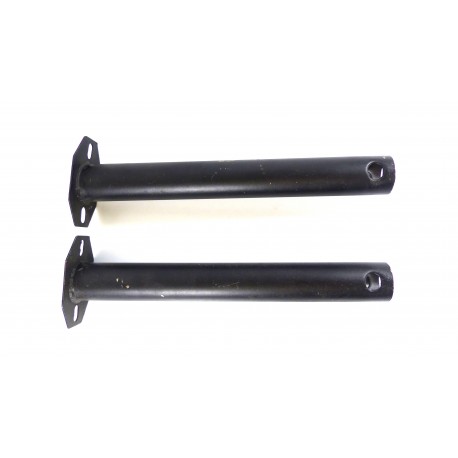 Кронштейн 2121 бампера заднего трубы (пара) 21210-2804118-00