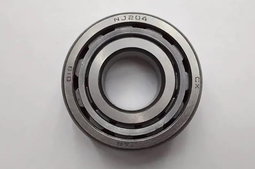 Подшипник 1111 КПП первичный вал 42204 роликовый