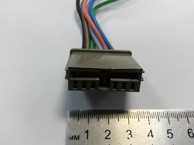 Колодка 2108, 21213, 2104-07 заднего фонаря (в сборе с 6-ю проводами) 9042СБ6